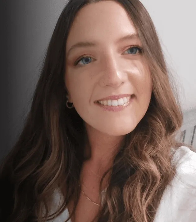 Yasmin Castle Yoga Teacher & Beautician